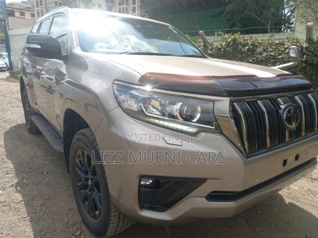 Toyota Land Cruiser 2020 Gold