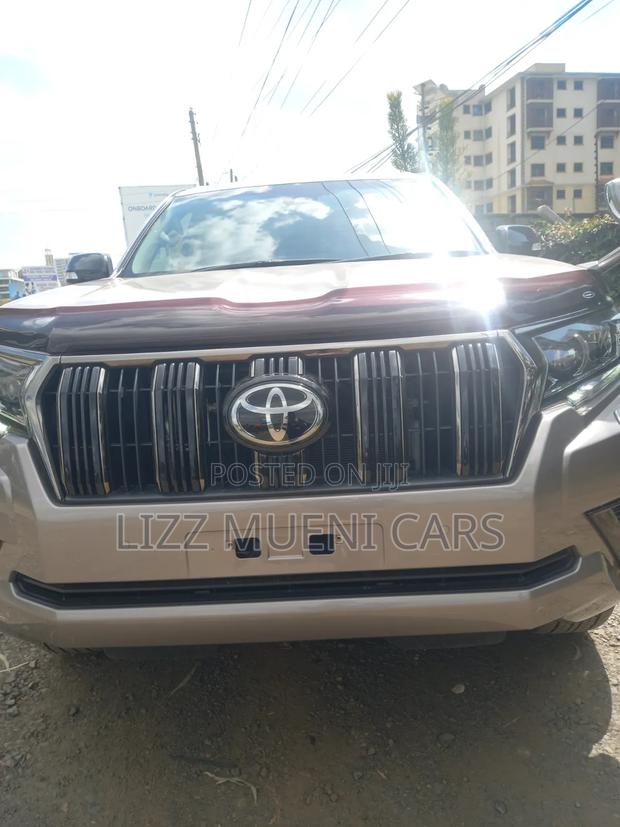 Toyota Land Cruiser 2020 Gold