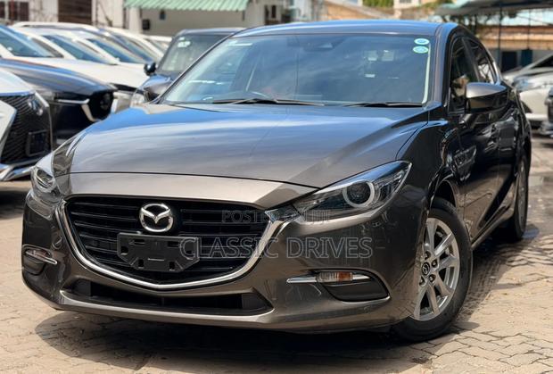 Mazda Axela 2019 Gray