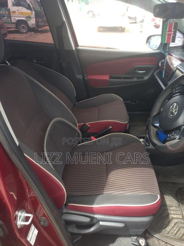 Toyota Vitz 1.5 FWD Hybrid 5dr 2017 Red