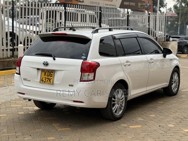Toyota Corolla Fielder 2014 White