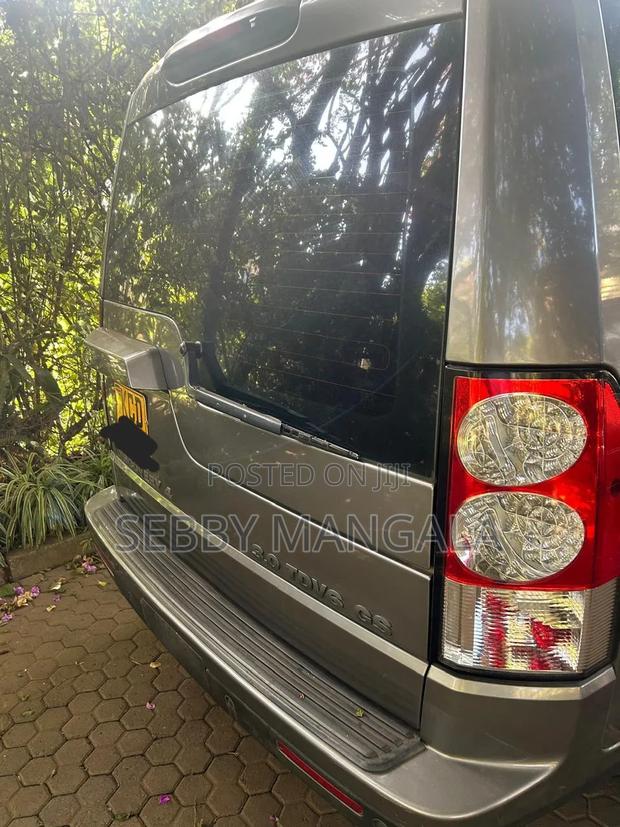 Land Rover Lr4 V8 2010 Gray