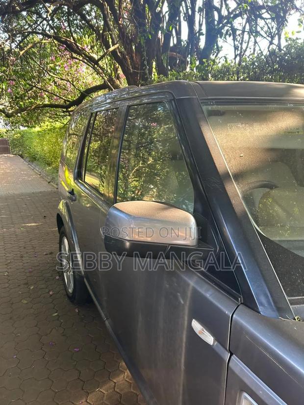 Land Rover Lr4 V8 2010 Gray