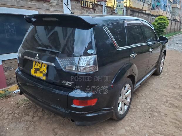 Mitsubishi Outlander 2012 Black