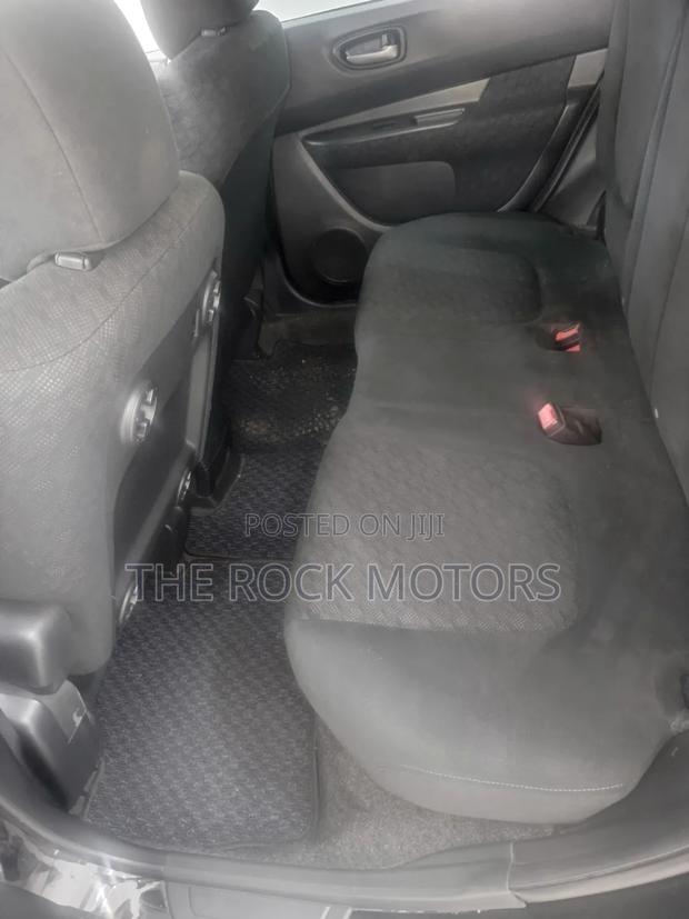 Nissan Wingroad 2019 Black