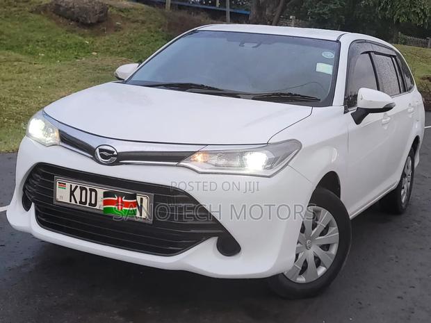 Toyota Corolla Fielder 2015 White