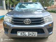 Toyota Hilux 2017 Gray for sale