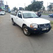 Nissan Hardbody 2002 White for sale