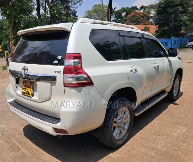 Toyota Land Cruiser Prado 4.0 Petrol TX 2011 White