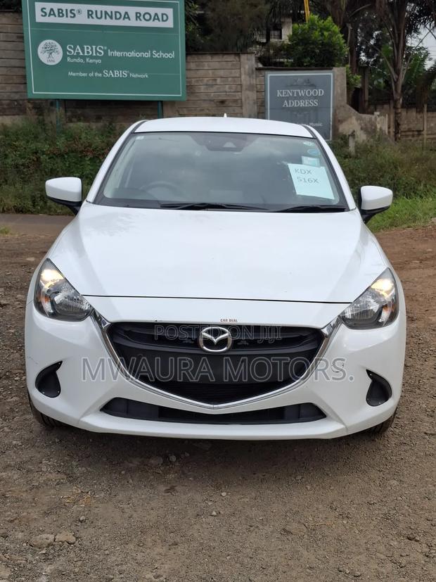 Mazda Demio 2018 White
