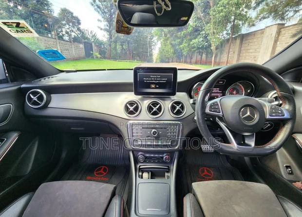 Mercedes-Benz GLA-Class 2016 White