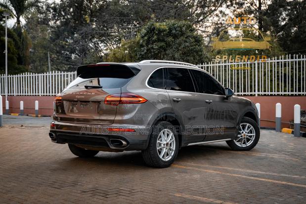 Porsche Cayenne S 4dr SUV AWD (3.6L 6cyl Turbo 8A) 2015 Brown