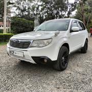 Subaru Forester 2.0 X Comfort 2008 White for sale