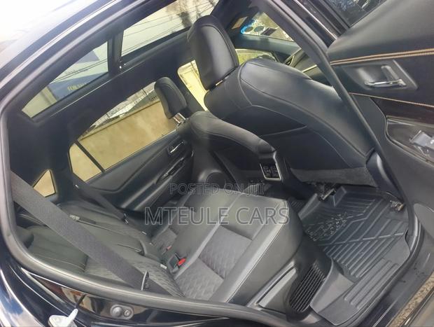 Toyota Harrier 2018