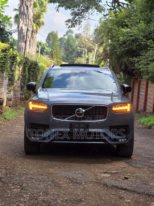 Volvo XC90 2020 Gray