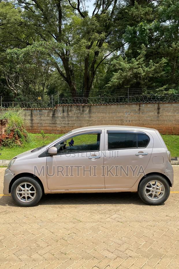 Daihatsu Mira 2014 Pink