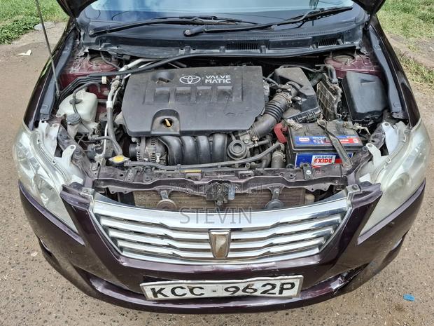 Toyota Premio 2012 Purple