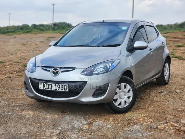 Mazda Demio 2014 Gray