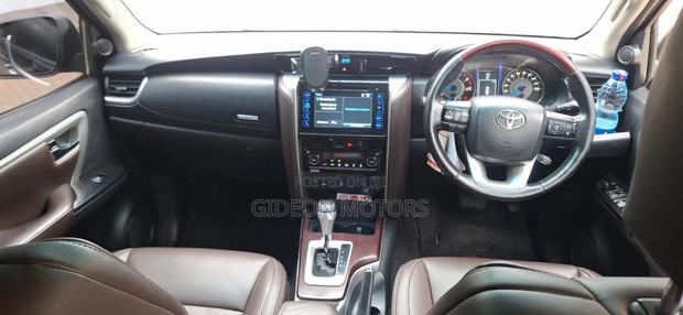Toyota Fortuner 2016 Black