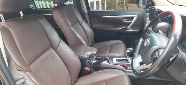 Toyota Fortuner 2016 Black