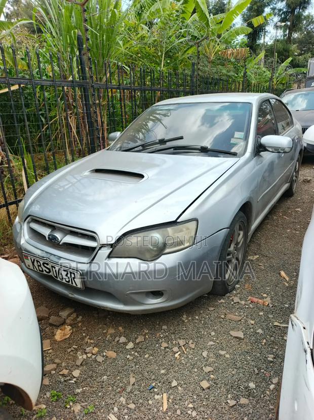 Subaru Legacy 2.0 Combi 2005 Silver