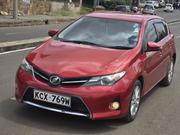 Toyota Auris 2013 Red for sale