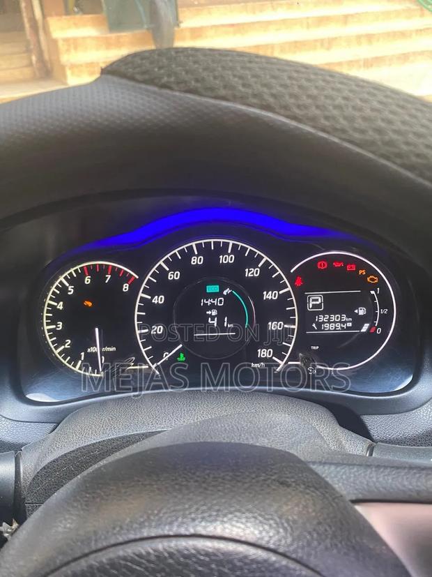 Nissan Note 2014 Silver