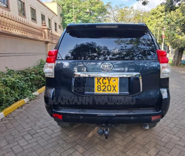 Toyota Land Cruiser Prado 3.0 TD 2012 Black
