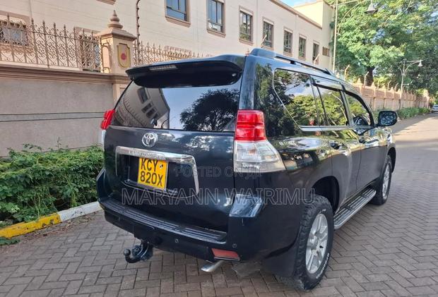 Toyota Land Cruiser Prado 3.0 TD 2012 Black