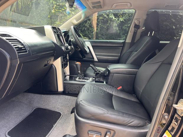 Toyota Land Cruiser Prado 3.0 TD 2011 Black