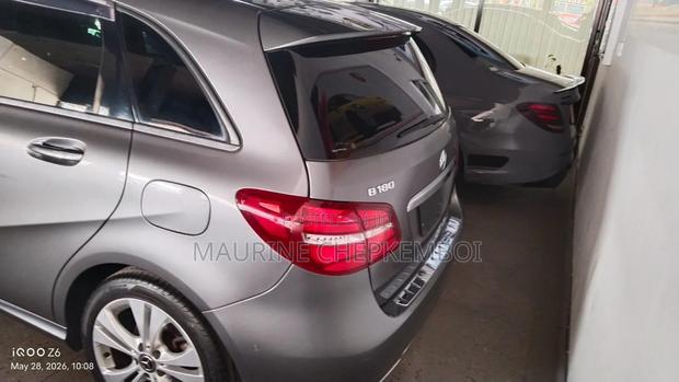 Mercedes-Benz B-Class B180 Petrol 2018 Silver
