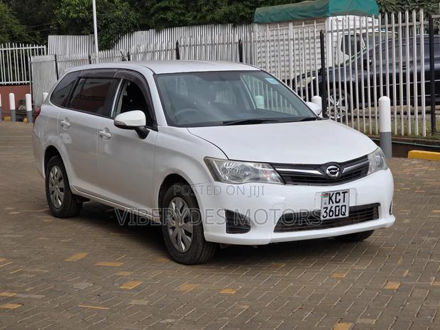 Toyota Corolla Fielder 2013 White