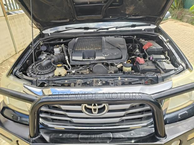 Toyota Hilux 3.0 D-4D 4x4 2013 Black