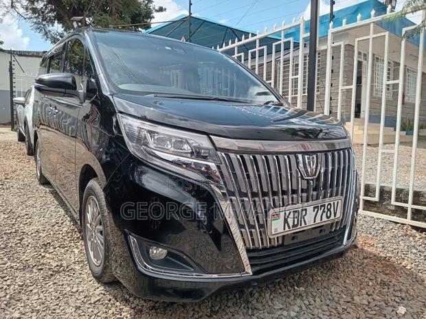 Toyota Esquire 2017 Black