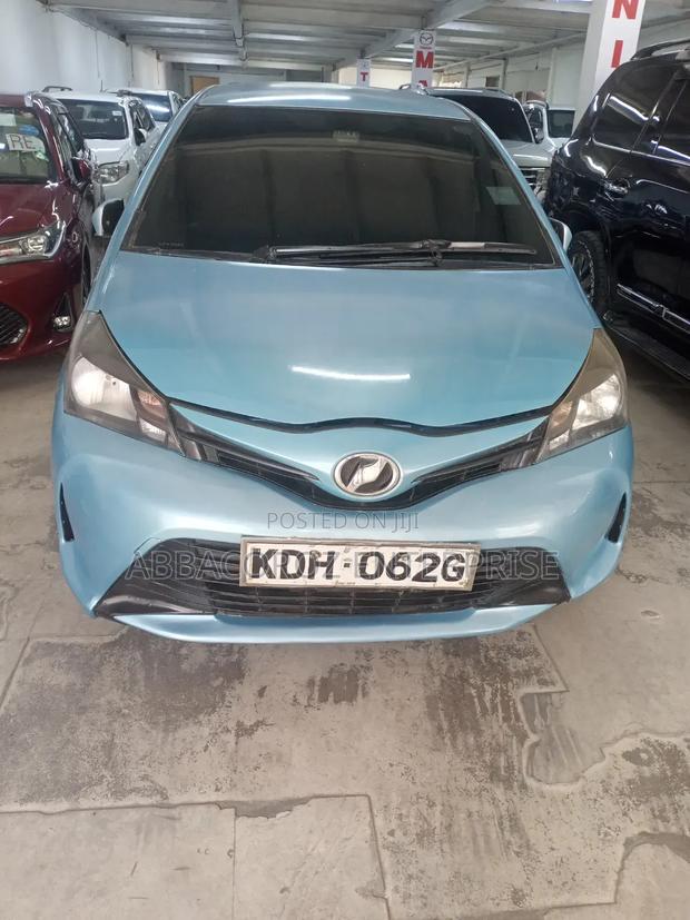 Toyota Vitz 2016