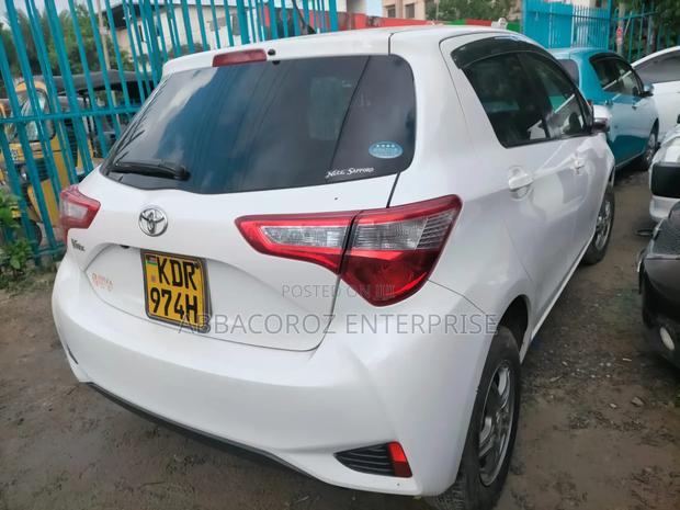 Toyota Vitz 2017 White