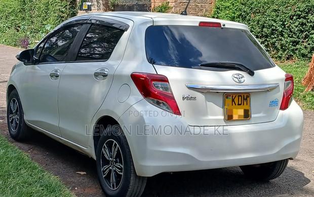 Toyota Vitz 1.0 FWD 5dr 2016 White