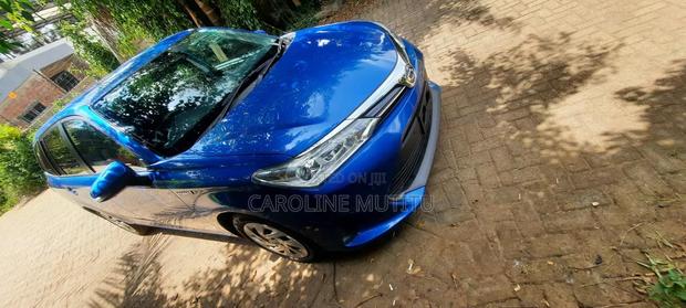 Toyota Corolla Fielder 2019 Blue