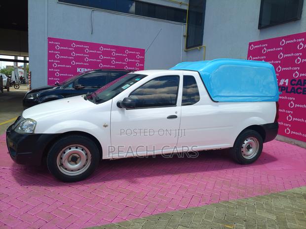Nissan NP200 2017 White