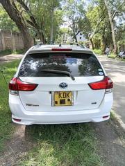 Toyota Corolla Fielder 1.5 Hybrid FWD 2014 White for sale