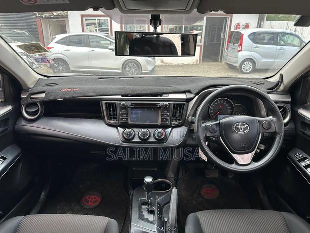 Toyota RAV4 2017 Gray