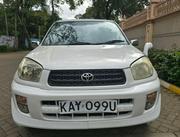 Toyota RAV4 Automatic 2000 White for sale