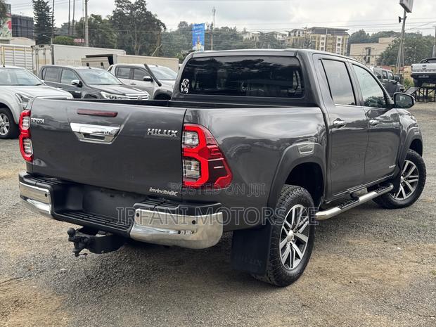 Toyota Hilux 2.4 Diesel 2020 Gray