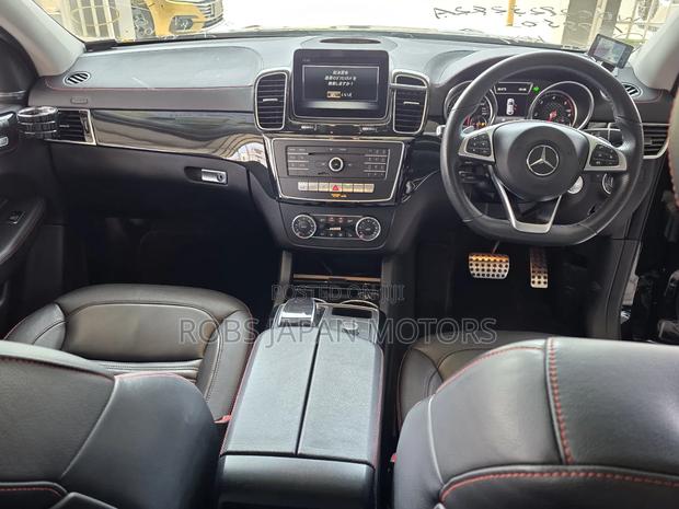 Mercedes-Benz GLE-Class GLE 350d 4MATIC 2019 Matt Black