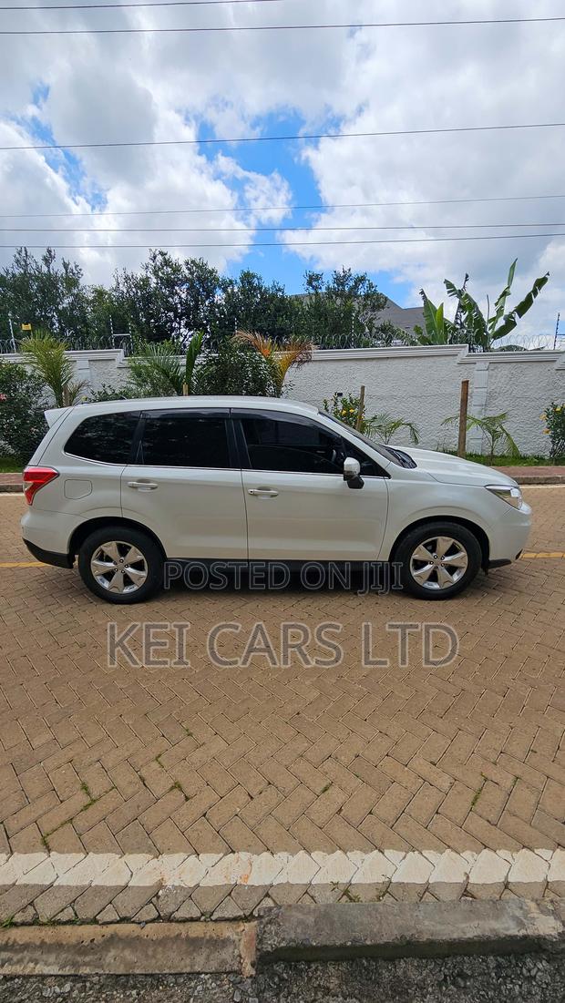 Subaru Forester 2012 White