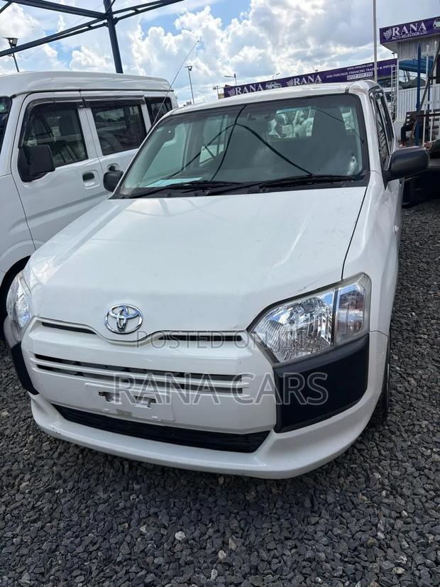 Toyota Succeed 2020 White