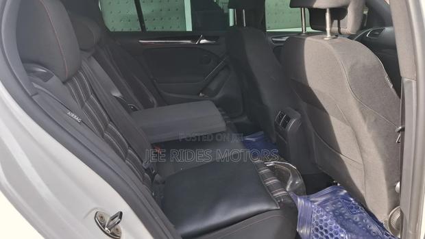 Volkswagen Golf 2012 White
