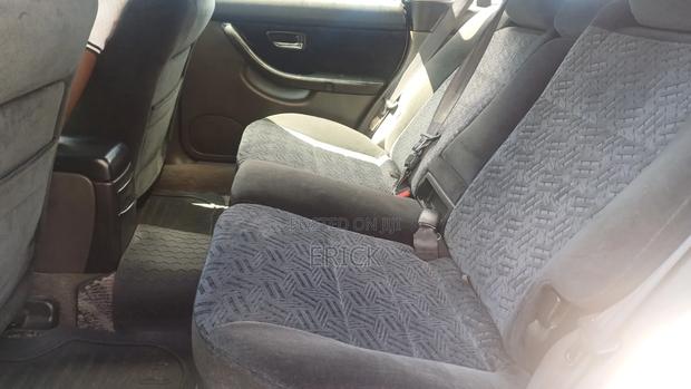 Subaru Legacy Wagon 1999 Silver