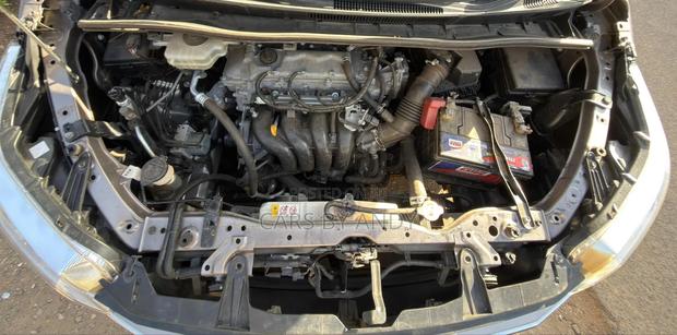 Toyota Noah 2017 Brown