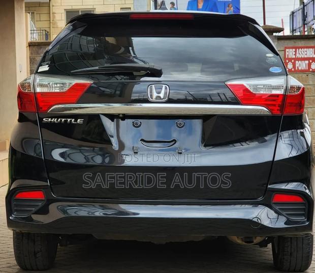 Honda Fit Shuttle 2018 Matt Black
